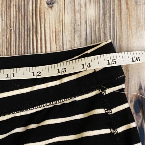 Old navy - Picture 3 of 4